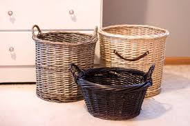 Painting Wicker Baskets From The Thrift