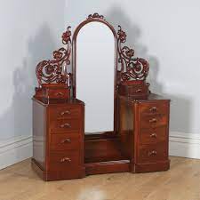 victorian dressing table with mirror