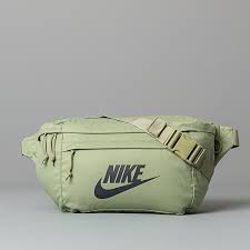 Purchased so i had more space than the jordan tech hip pack and this did not disappoint. Waist Bags Nike Tech Hip Pack Dusty Olive Dusty Olive Dark Smoke Grey Footshop
