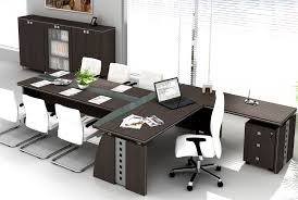 Офис мебелите по проект могат да съчетаят разнообразни материали, модерен дизайн и практичност. Ofis Obzavezhdane Dragi