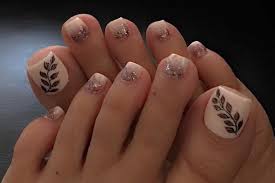 11 cute toe nail art designs 2018