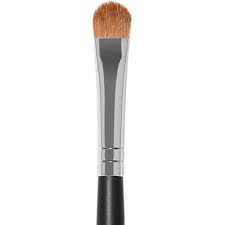 essential makeup brushes for beginners