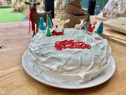 royal icing for a christmas cake