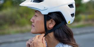 how to choose a bike helmet rei co op