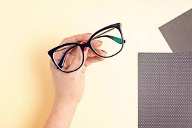 Try Laser Eyeglass Repair