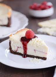 White Truffle Raspberry Cheesecake gambar png