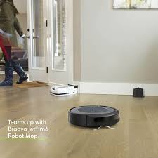 irobot roomba i3 robot vacuum cleaner