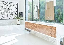 decorate with white in the bathroom