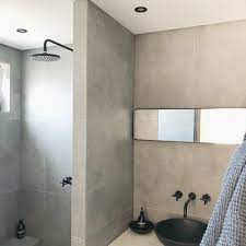Sehr kleines badezimmer petite salle de bains avec wc: Badezimmer Spots