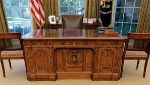 The president's desk survived the fire, but when the west wing was repaired in 1930 a new suite of furniture was installed in the oval office. The Story Of Presidential Desk From The White House The Resolute Desk Cute Furniture