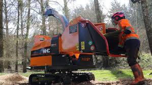 towable or tracked woodchippers which