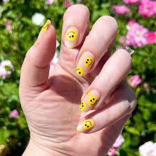 25 latest smiley face nail designs to