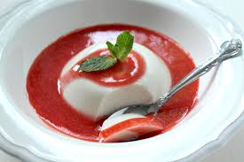 vegan panna cotta with strawberry sauce