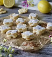 lemon pastry crèmes scout cookies