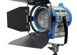 Rent 3 Light Kit 2 Arri 650 S 1k Open Face In Brooklyn Rent For Us 65 00 Day Us 325 00 Week Us 1 082 98 Month Fat Llama