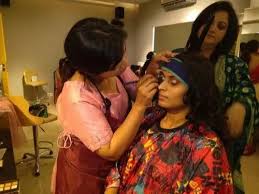 professional makeup and beautician academy