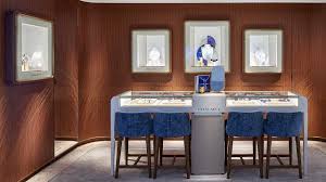 chaumet hong kong international airport