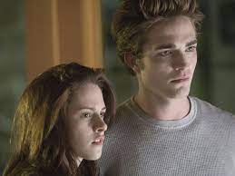 Twilight author Stephanie Meyer rewrites vampire romance to make Bella a  boy and Edward a girl | The Independent | The Independent