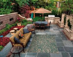 outdoor furniture need an outdoor rug