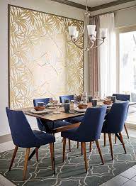 Dining Room Feature Wall