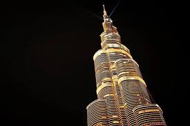 enjoy burj khalifa 124 floor