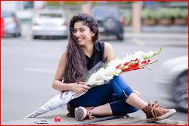 She is an actress in india and appears in telugu, tamil as well as malayalam movies. Sai Pallavi Wiki Age Boyfri Family Caste Wealth Biography As Of 2020
