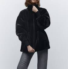 Zara Women New Faux Fur Jacket Short