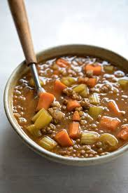 healthy lentil soup under 200 calories