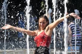 Find over 100+ of the best free russia images. Playing In The Water In The Fountain Of The Russian People Yqqlm