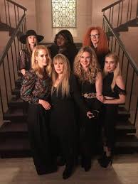 Apocalypse is a crossover between coven and murder house , and we know that peters' inaugural ahs role, tate langdon is returning. New Ahs Apocalypse Cast Photo Is Amazing Puzzling E Online