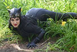 how to make a catwoman costume with