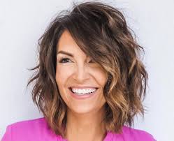 the best short hairstyles for women over 50