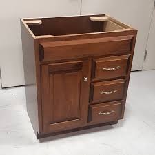 Custom Maple Bathroom Vanity Cabinet