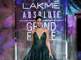 top 10 trending beauty looks from lakme
