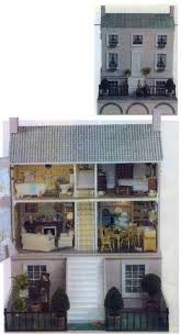 The Traditional Dolls House