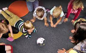 El juego, los niños y los juguetes: Juegos Con Ninos En Casa 125 Ideas Espectaculares En Tiempos De Coronavirus Las Provincias