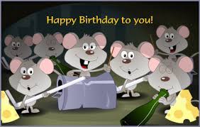Minions chantant la chanson joyeux anniversaire (gif) pages: 17 Idees De Gifs Happy Birthday Bon Anniversaire Heureux Anniversaire Voeux Anniversaire