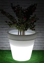 The Classic Garden Planter Glow