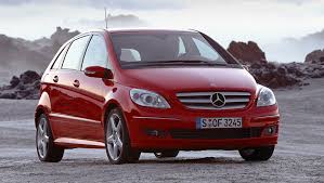 Soaking in that heady blend of luxury and gravitas, i wondered if my spin in the b200 (available in canada and europe) would capture any of that mercedes quintessence. Mercedes B200 2006 Review Carsguide
