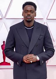 Daniel kaluuya won the best supporting actor oscar for judas and the black messiah, and his speech was fantastic. Wrhjm8rhfqlwwm