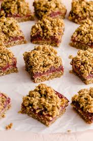 strawberry oat bars with steel cut