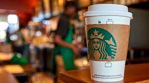 Starbucks'ta kahve fiyatlarına ve diğer ürünlere büyük zam iddiası...  Sosyal medya karıştı, listeler paylaşıldı