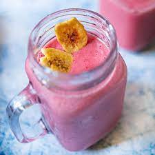 cantaloupe and strawberry smoothie df