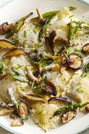But the fresh mushrooms and sherry make it special enough for a weekend dinner party. 46 Romantic Dinner Ideas Easy Dinner Ideas For Couples