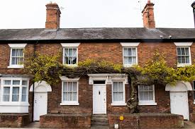 what does terraced house mean