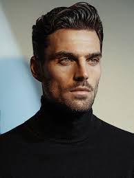 For men looking for long hairstyles that turn heads but are also low maintenance, you'll be. Lmm Loving Male Models Brown Hair Men Dark Haired Men Brown Hair Brown Eyes Guy