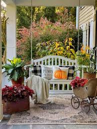 Easy Fall Outdoor Decorating Ideas On A