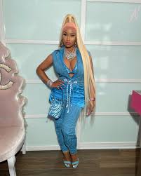 nicki minaj s beam me up scotty