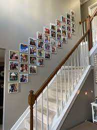 Staircase Wall Decoration Ideas For