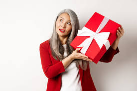 perfect gift ideas for retired women
